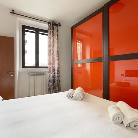 Milan Rogoredo - Bright Apartment Exterior photo