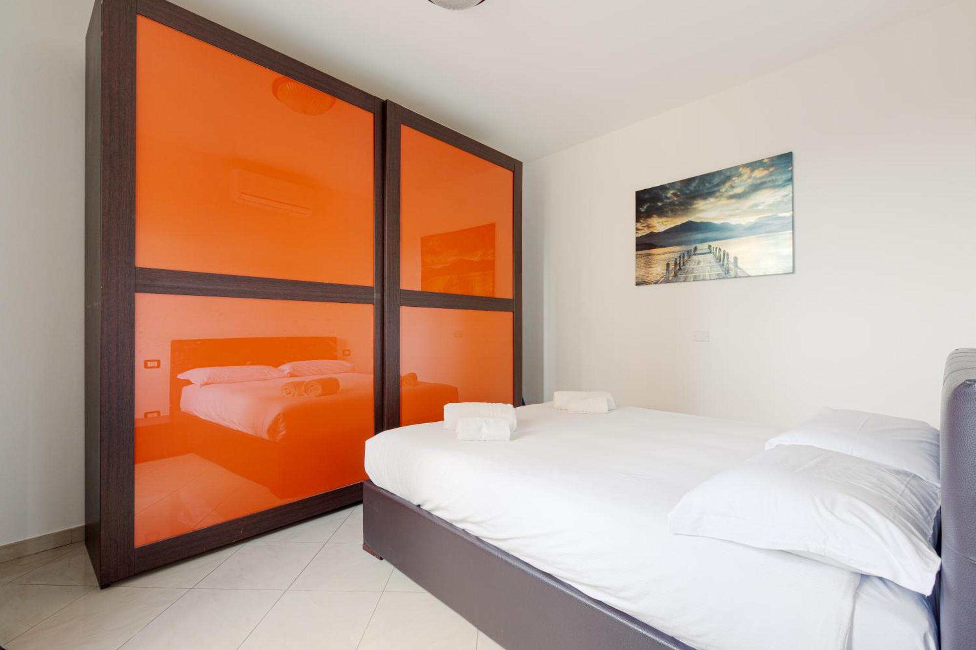 Milan Rogoredo - Bright Apartment Exterior photo