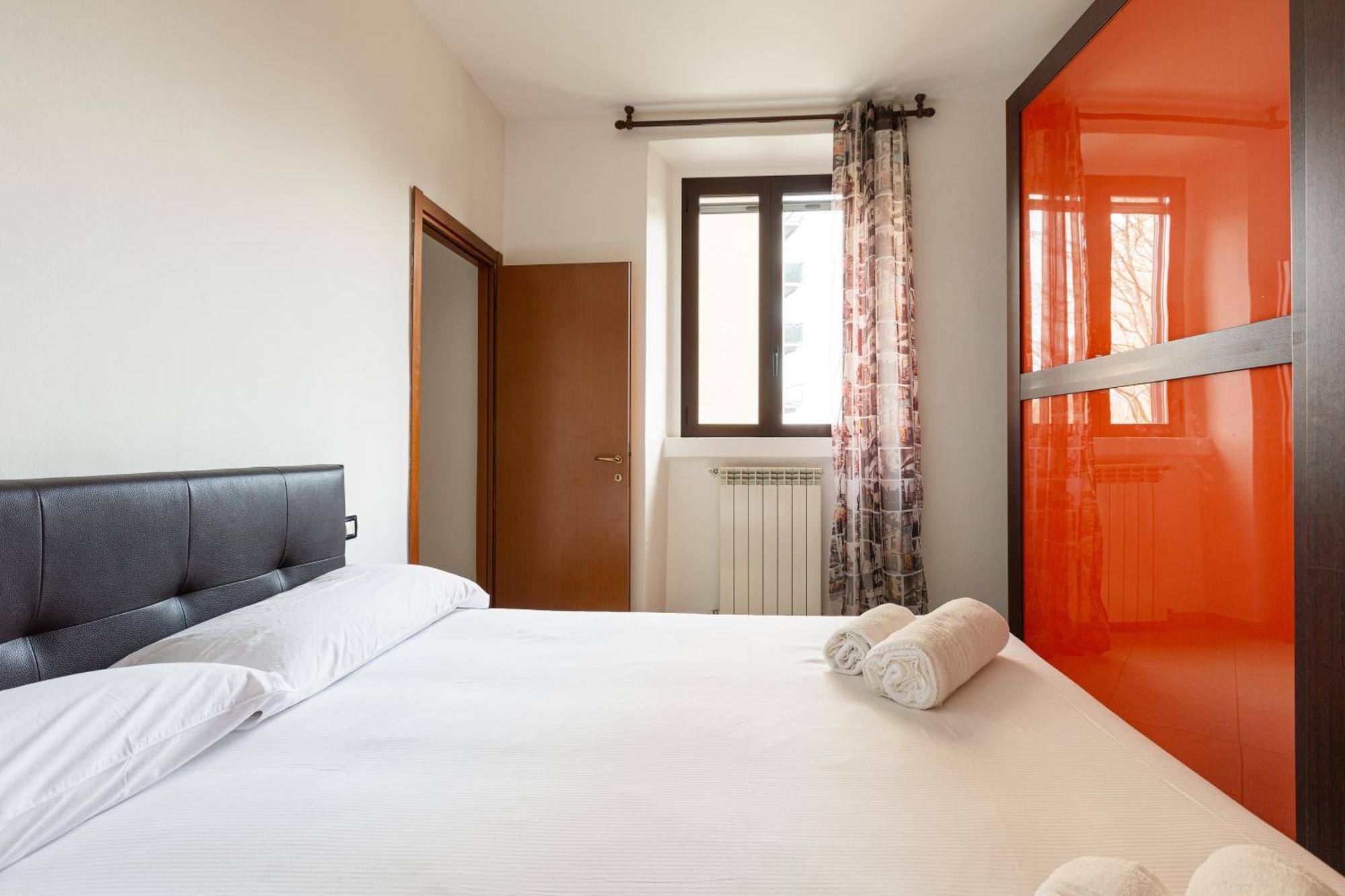 Milan Rogoredo - Bright Apartment Exterior photo