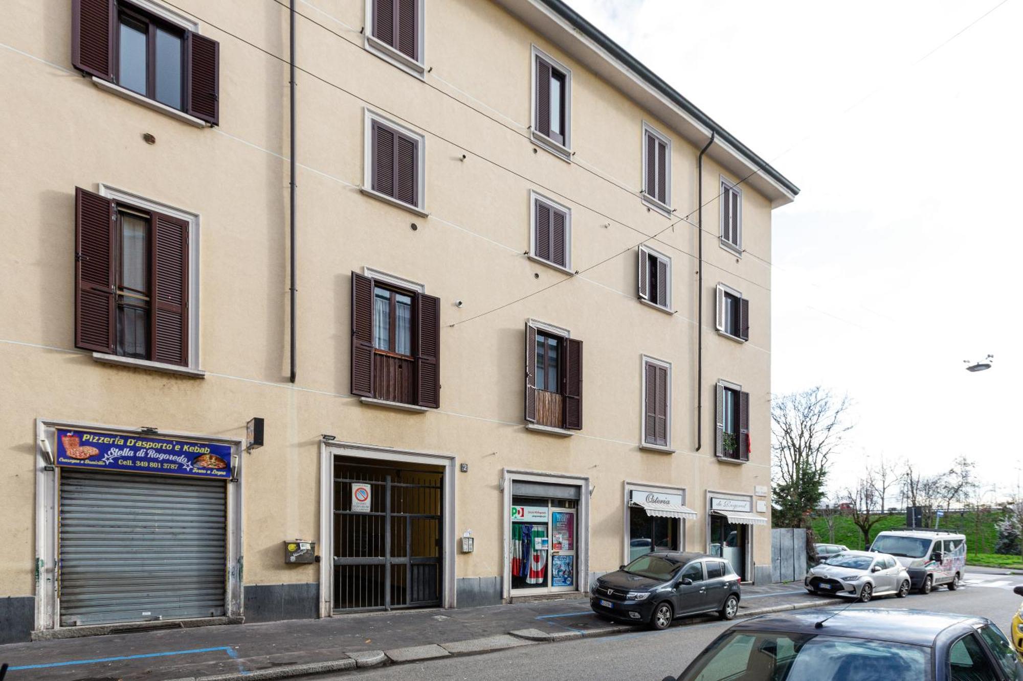 Milan Rogoredo - Bright Apartment Exterior photo