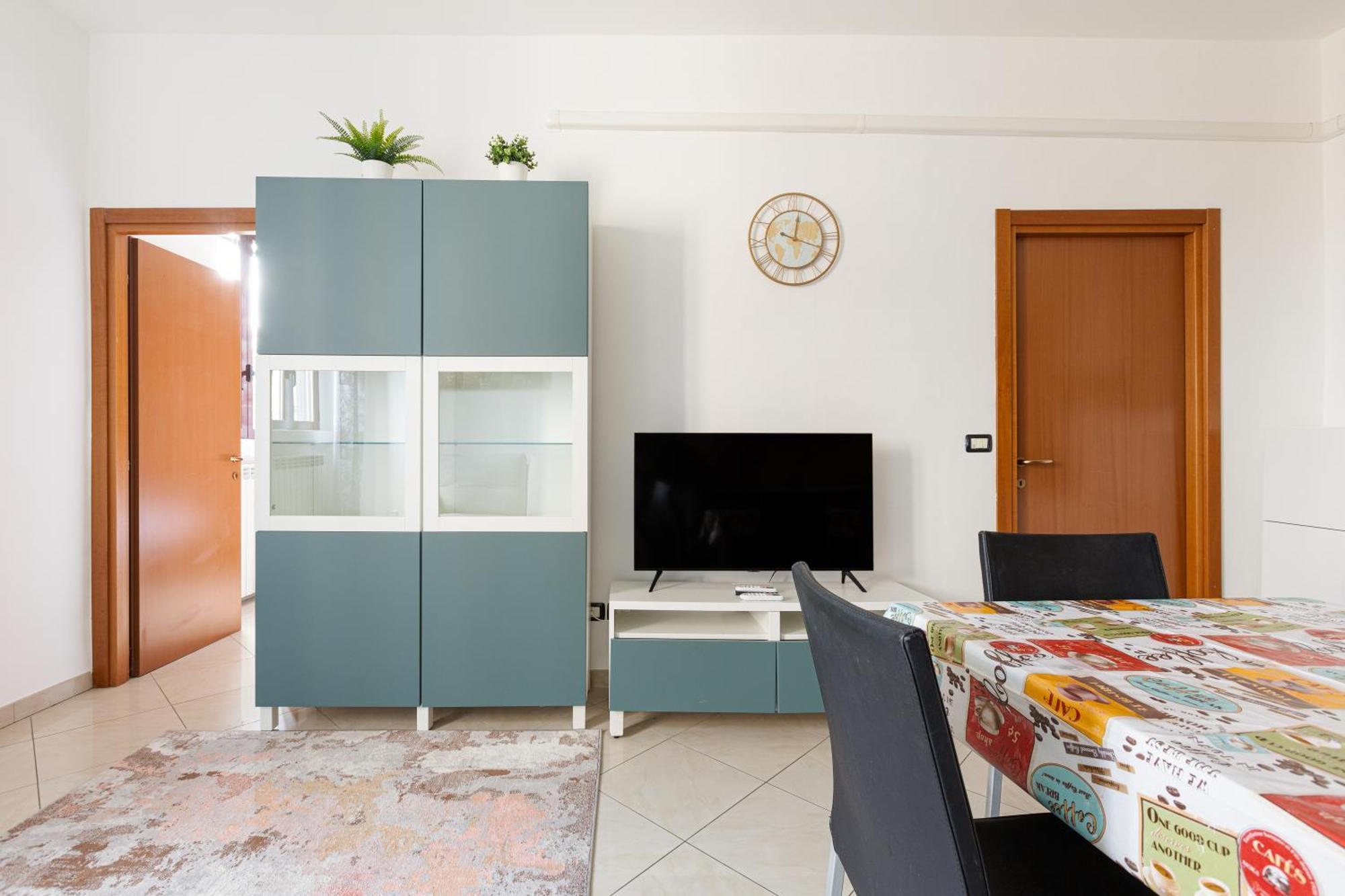 Milan Rogoredo - Bright Apartment Exterior photo
